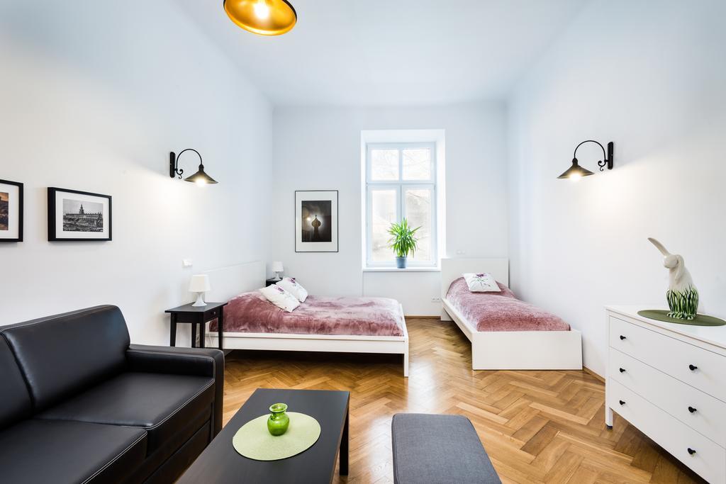 Apartment Bernardynska Krasków Exterior foto